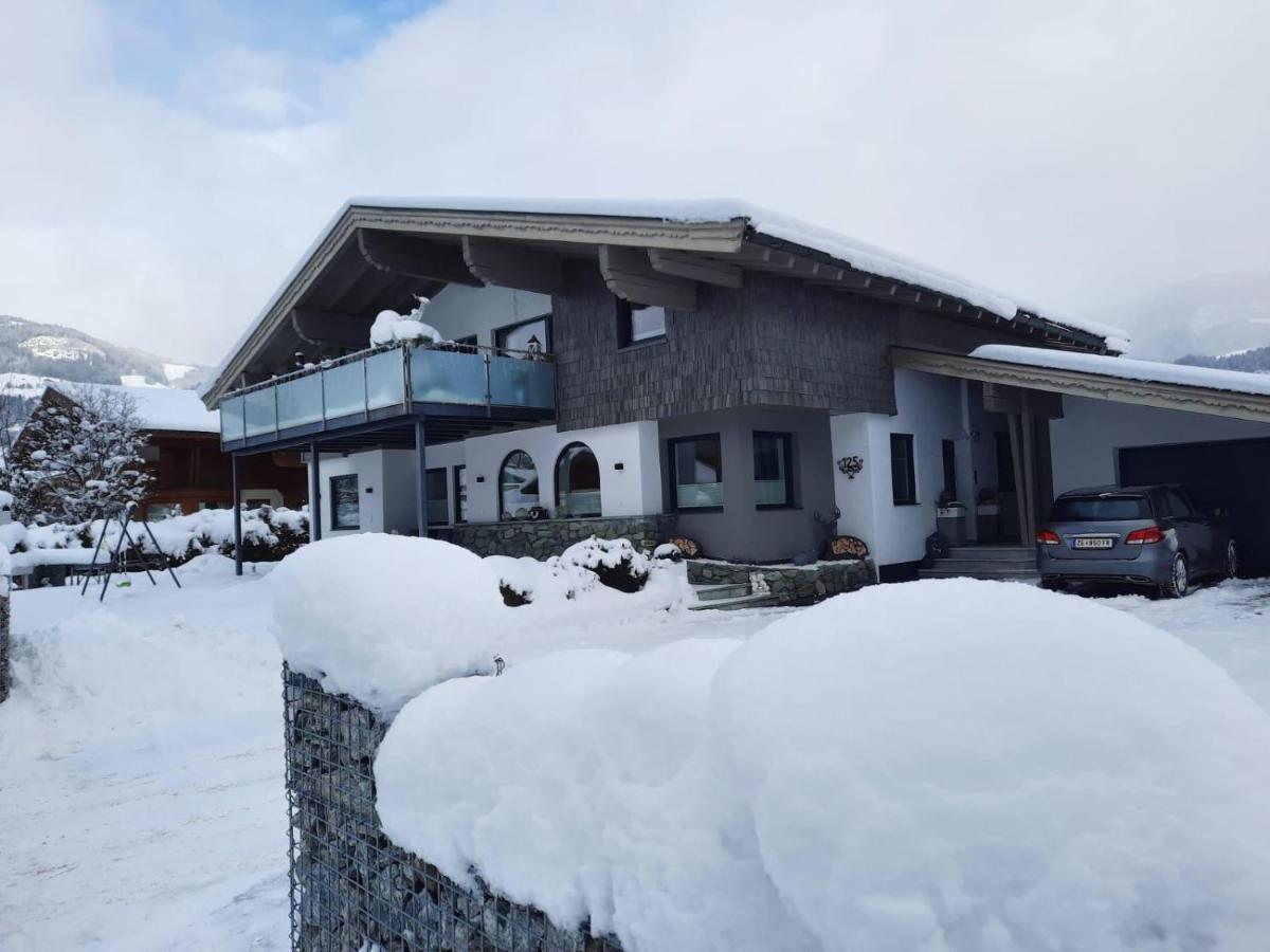 Ferienwohnung Katharina Hollersbach im Pinzgau Exterior foto